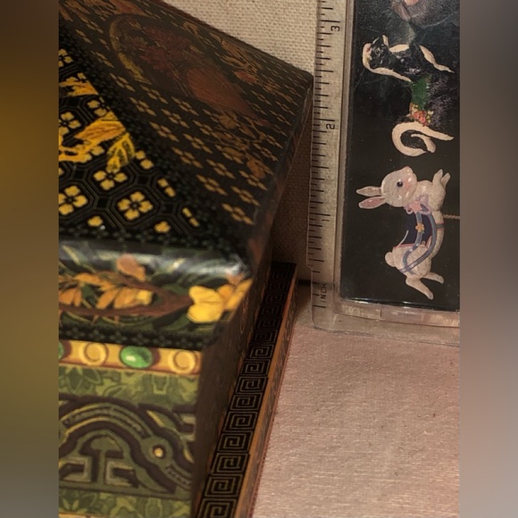 Punch Studios Art Deco Paper Domed Vanity Box w/ Top Tassel - Picture 13 of 16